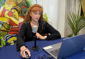 foto interna dottoressa 300x209